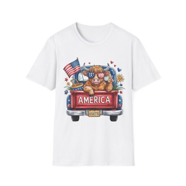 Unisex Patriotic American Cattle T-Shirt, Summer BBQ, Gifts for Americana Lovers, Casual Wear